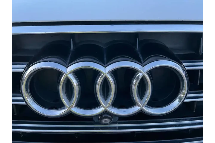 $20997 : 2016 A8 L 4.0T quattro Sport image 10
