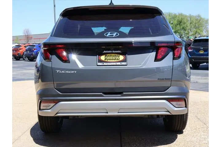 $29724 : Hyundai TUCSON 2025 SE 4dr S image 5