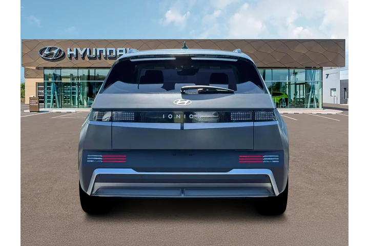 $37990 : Hyundai IONIQ 5 2025 SEL 4dr image 6