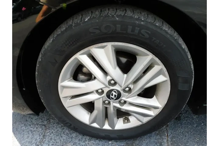 $22975 : Hyundai ELANTRA 2019 SE 4dr image 5