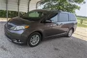 $12500 : 2017 TOYOTA SIENNA XLE PREMIUM thumbnail