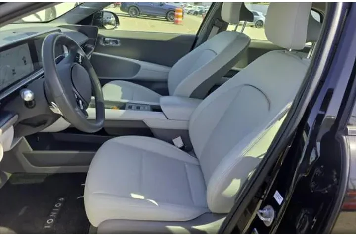 $29190 : Hyundai IONIQ 6 2024 Limited image 3