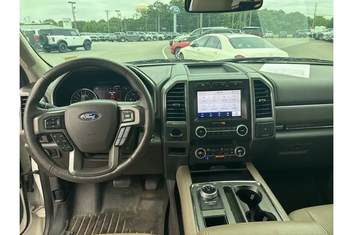 $27992 : Ford Expedition MAX 2020 4x2 image 10