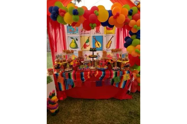 Nava's Decoration and Catering image 8