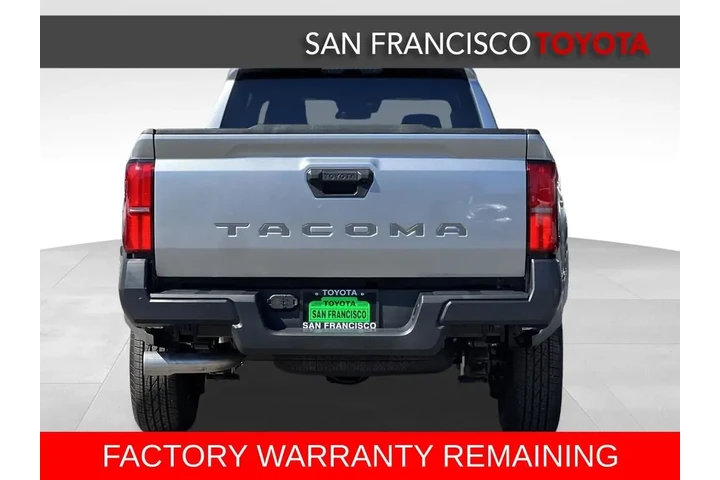 $32588 : 2025 Tacoma SR image 4