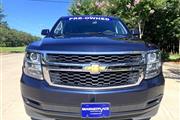 $25368 : 2018 Suburban LT 2WD thumbnail