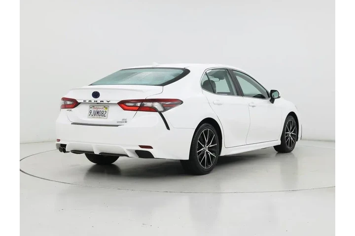 $28998 : Toyota Camry Hybrid 2024 SE image 8