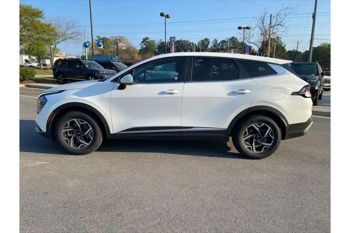$18620 : Kia Sportage 2024 LX 4dr SUV image 3