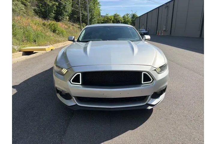 $16490 : Ford Mustang 2017 EcoBoost 2 image 2