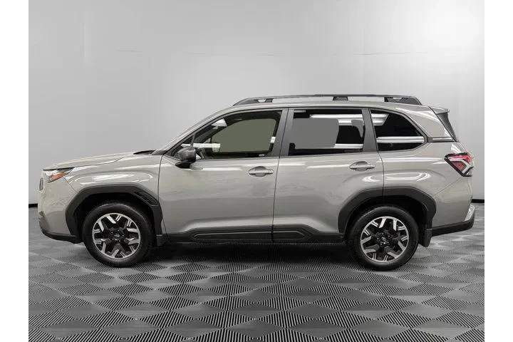 $28788 : Subaru Forester 2025 AWD Pre image 2