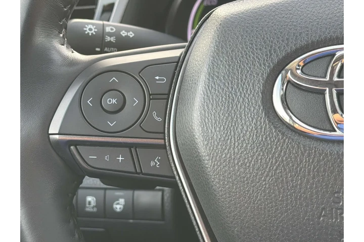 $29532 : Toyota Camry Hybrid 2023 XSE image 9