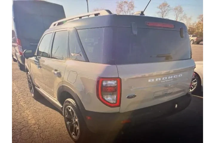 $31987 : Ford Bronco Sport 2025 AWD O image 3