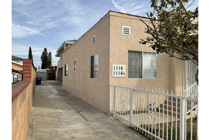 $1550 : Newly Built Sudio Apartment image 5