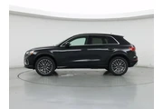 $25998 : Audi Q3 2022 AWD quattro Pre thumbnail