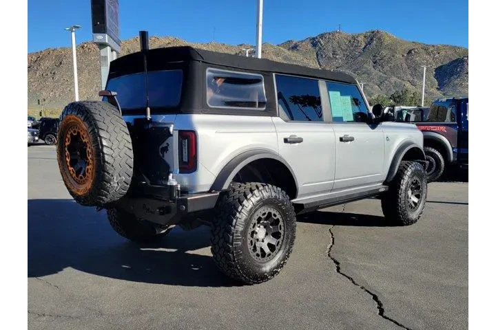 $38000 : Ford Bronco 2021 4x4 Black D image 2