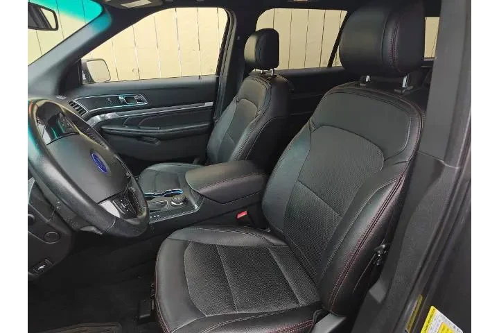 $18585 : Ford Explorer 2016 AWD Sport image 7