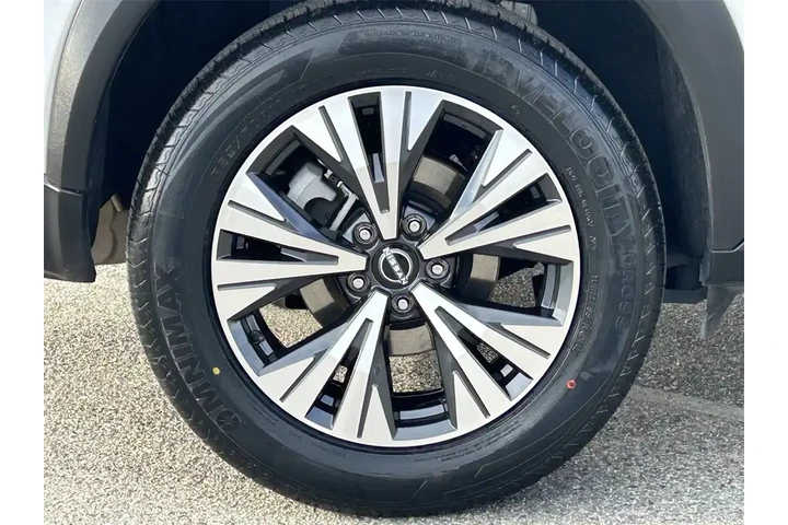 $17921 : Nissan Rogue 2023 SV 4dr Cro image 7