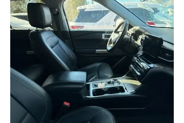 $20537 : Ford Explorer 2021 AWD Limit image 4