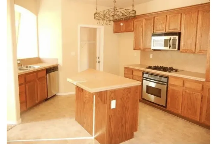 $1340 : HOME FOR RENT  IN LAS VEGAS image 10