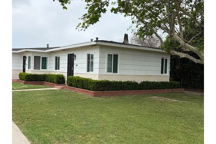 $1000 : House in Downey for rent image 3