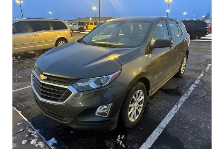 $13665 : Chevrolet Equinox 2019 LS 4d image 1