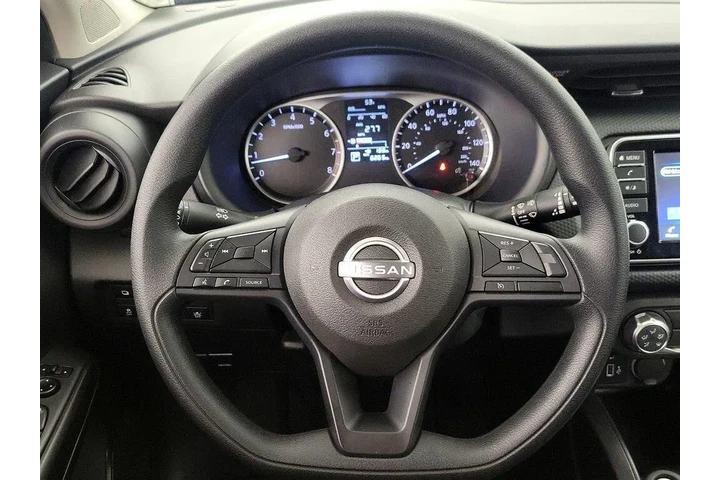 $19998 : Nissan Kicks 2024 S 4dr Cros image 10