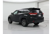 $27998 : Toyota Highlander 2019 XLE 4 thumbnail