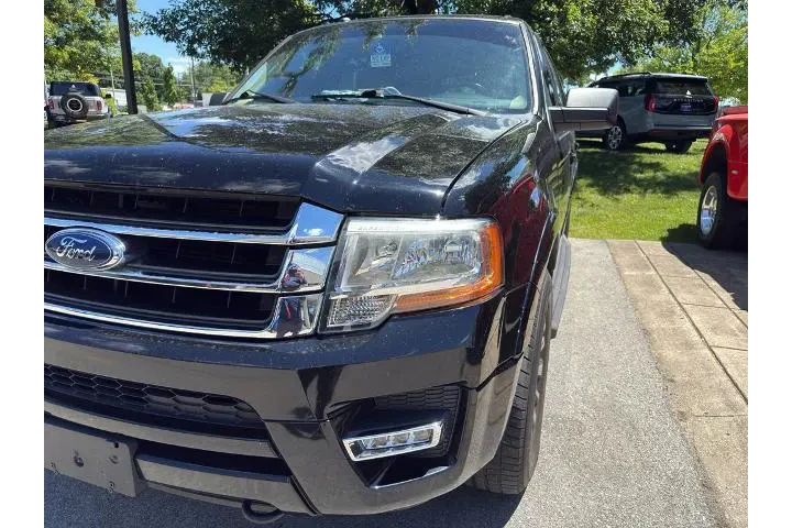 $15500 : Ford Expedition 2016 4x4 XLT image 2