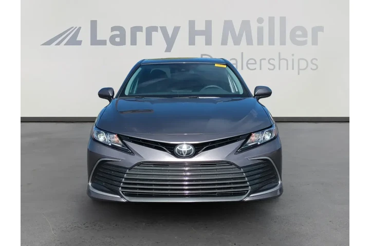 $23958 : Toyota Camry 2023 LE 4dr Sed image 8