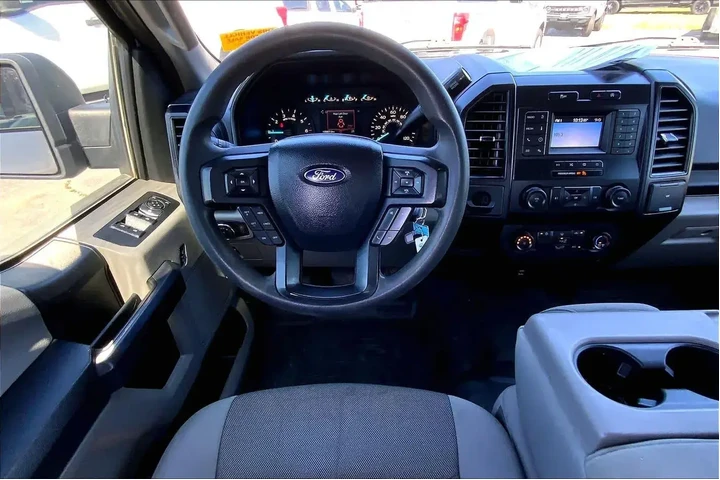 $24991 : Ford F-150 2020 4x2 XL 4dr S image 5