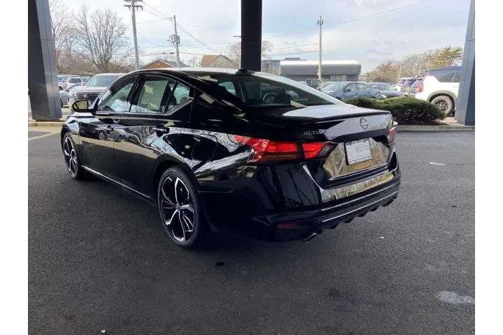 $19867 : Nissan Altima 2025 2.5 SR 4d image 7
