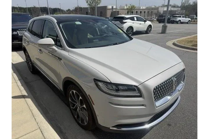 $22796 : Lincoln Nautilus 2021 Reserv image 3