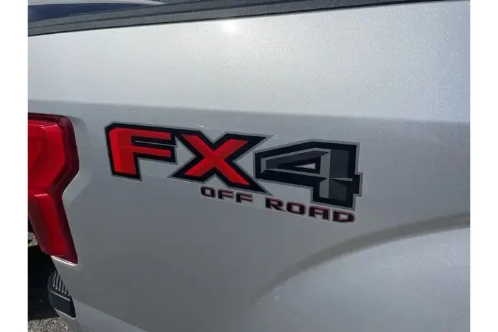 $31000 : Ford F-150 2018 4x4 Platinum image 9