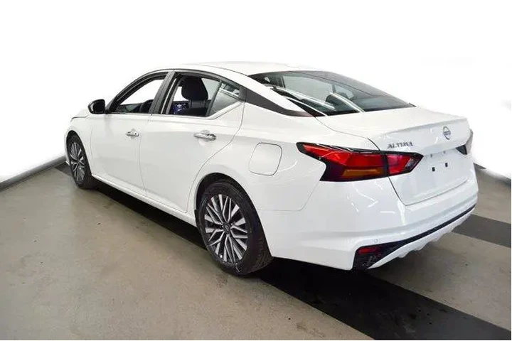 $21994 : Nissan Altima 2025 2.5 SV 4d image 5