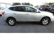 $8900 : 2013 Rogue SV thumbnail