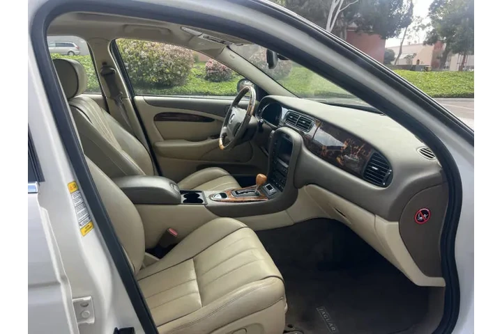 $6100 : 2007 S-Type 4.2 image 7