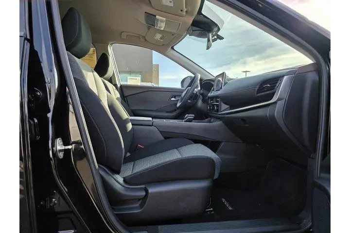 $21900 : Nissan Rogue 2023 SV 4dr Cro image 10