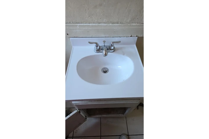 Santos Handyman image 2