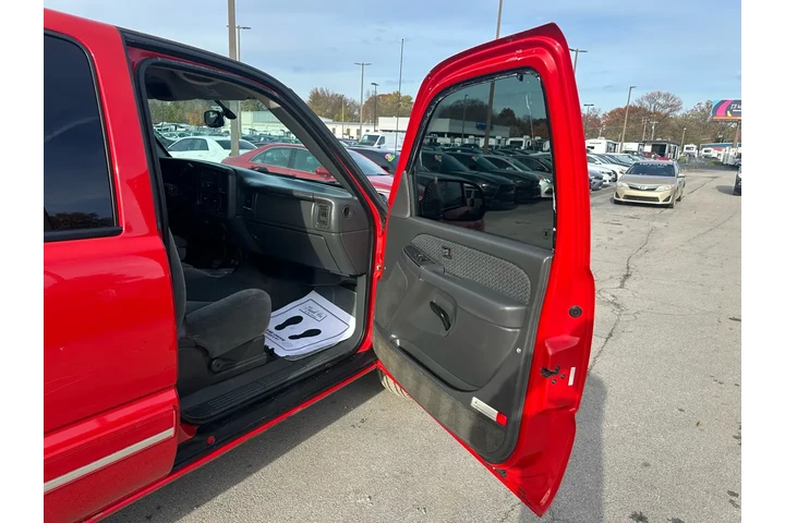 $5980 : 2004 Avalanche 1500 5dr Crew image 8