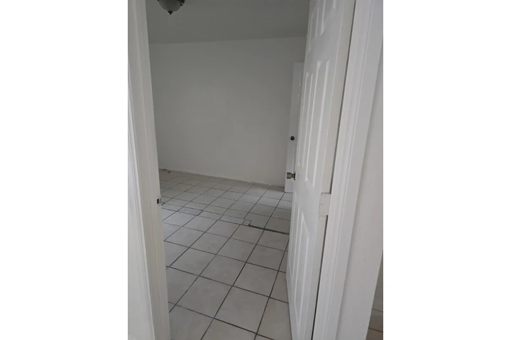 $2000 : Se renta  Apartamento image 4