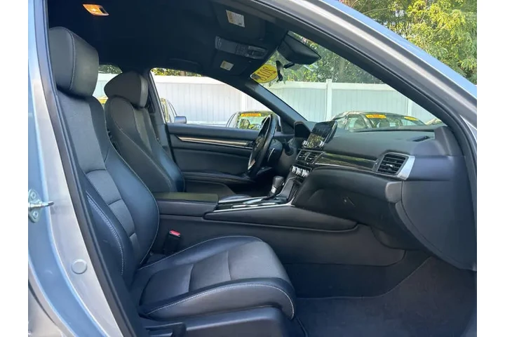 $19499 : 2018 Accord Sport image 9