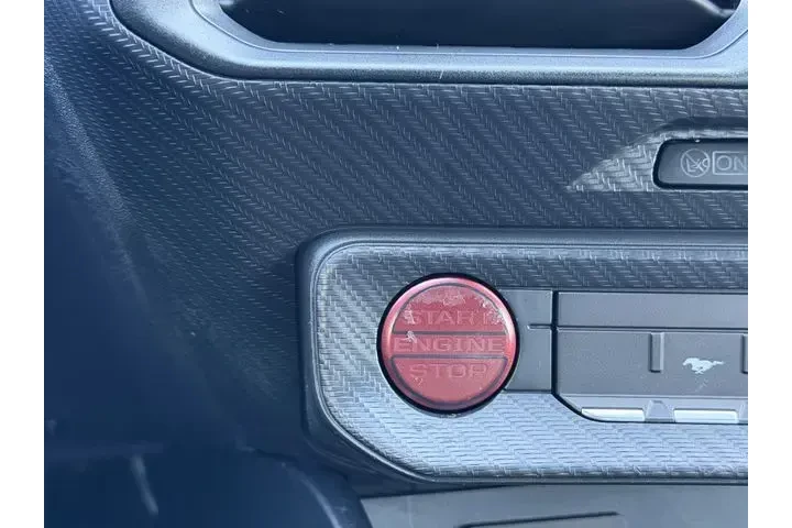 $37615 : Ford Mustang 2024 GT Premium image 9