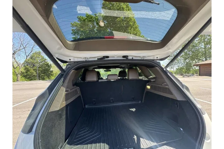 $6999 : 2015 MKC image 9