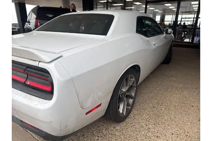 $20481 : Dodge Challenger 2022 GT 2dr image 4