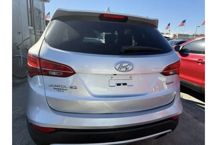 $8800 : 2016 Santa Fe Sport 2.4L image 6