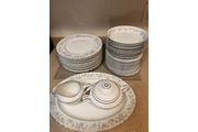 Dinnerware Set!! en Phoenix