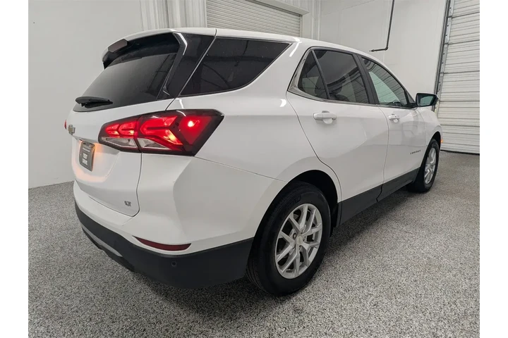 $23497 : Chevrolet Equinox 2024 LT 4d image 4