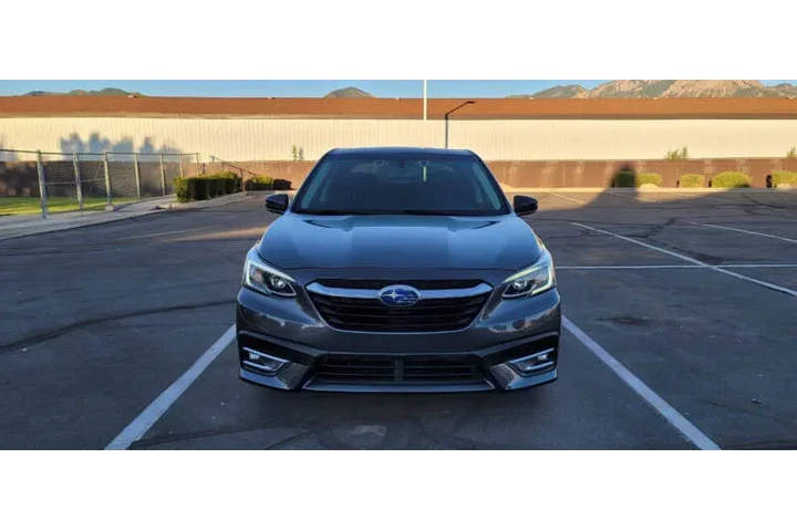 $18700 : 2021 Legacy Limited image 4