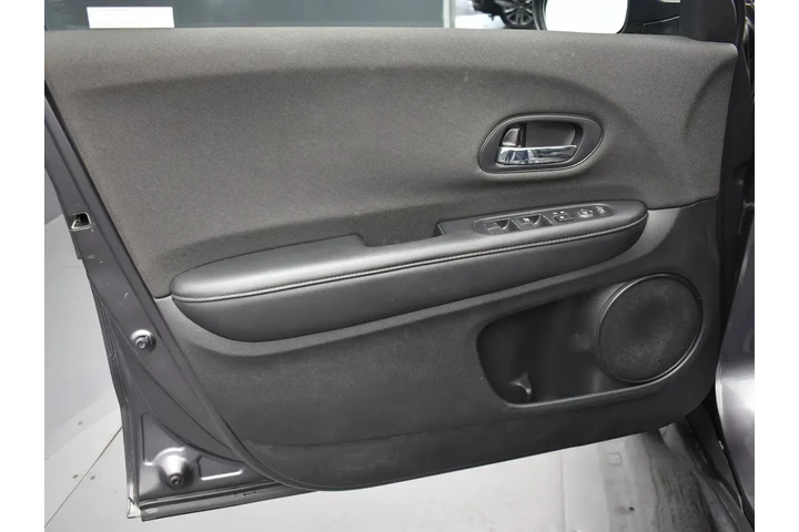 $16395 : Honda HR-V 2020 AWD LX 4dr C image 5