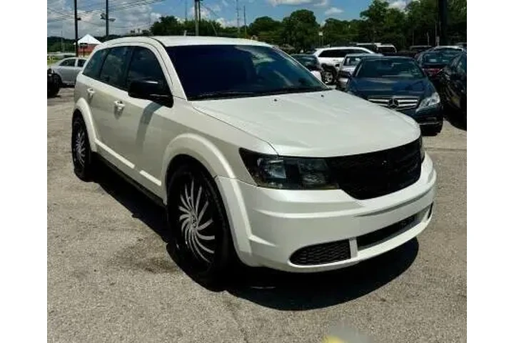 $6900 : 2017 Journey SE image 1
